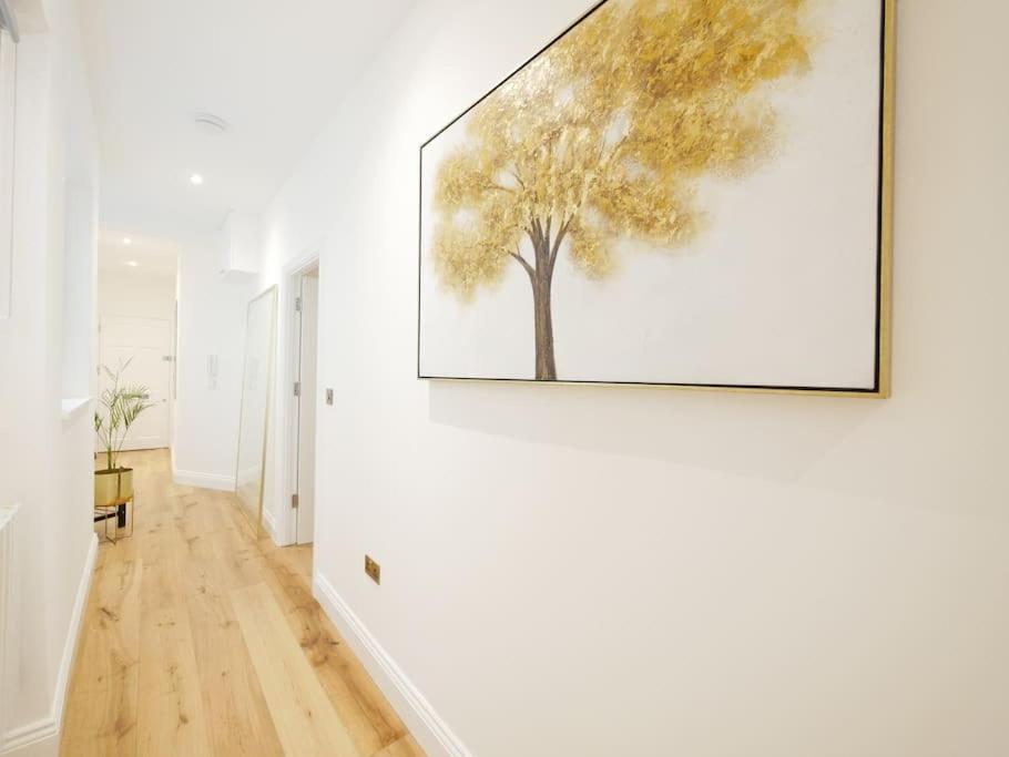 Newly Refurbished 2 Bed Apartment In Paddington Лондон Екстериор снимка